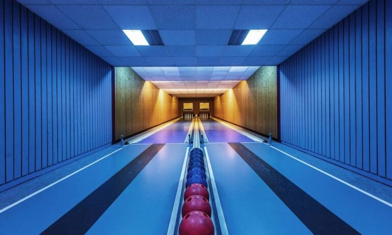 Best Bowling Alleys